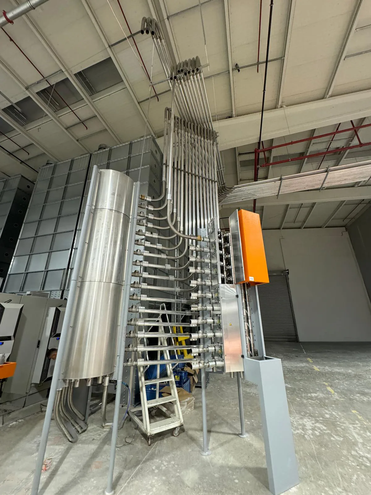 Merkezi silo ve malzeme dağıtım sistemi